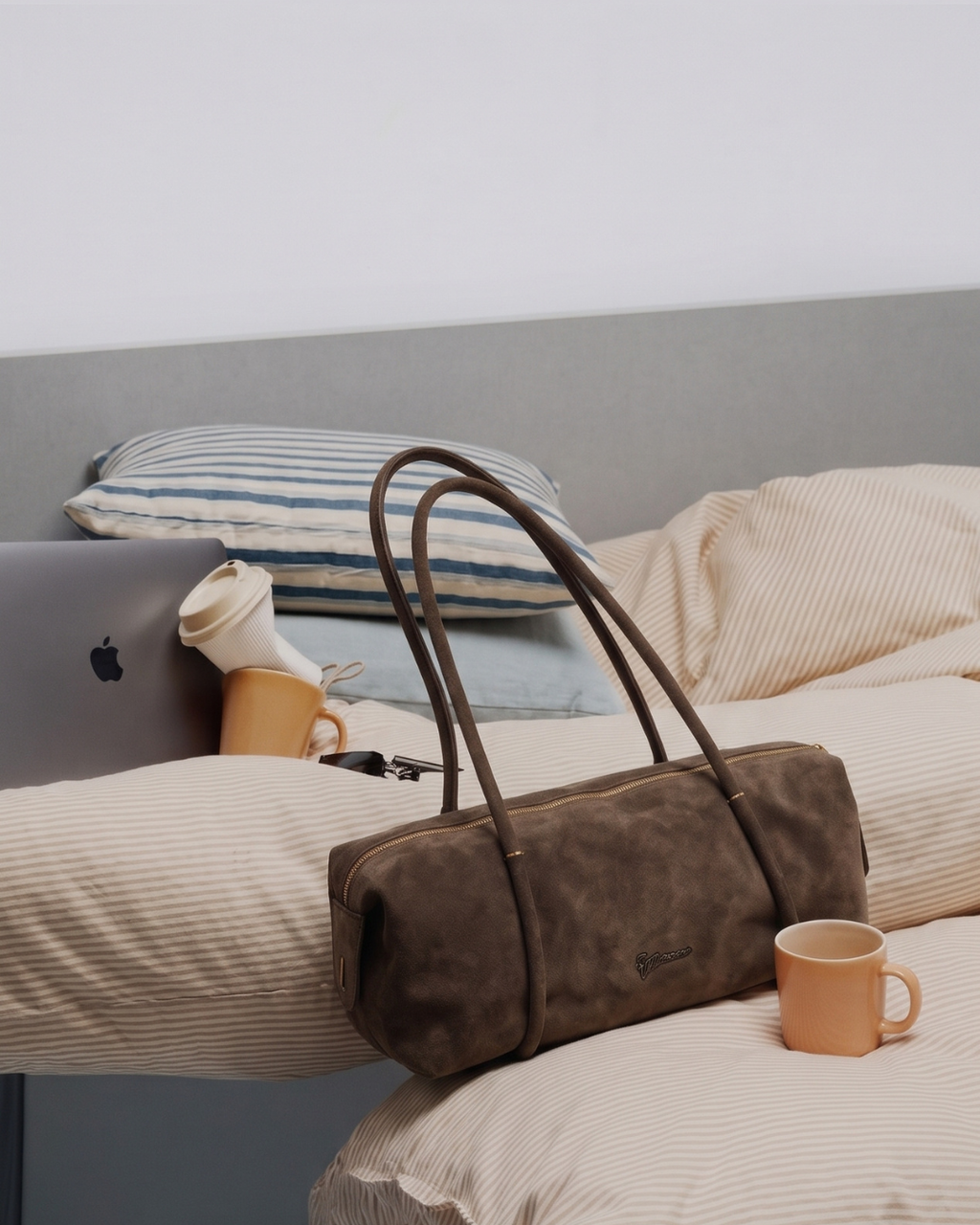 Suede Shoulder Bag “Amber”